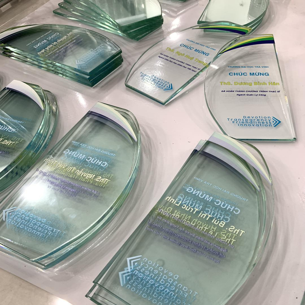 In Uv Trên Kính - Ảnh 2